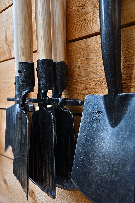 Diverse Spaten der Firma Krumpholz