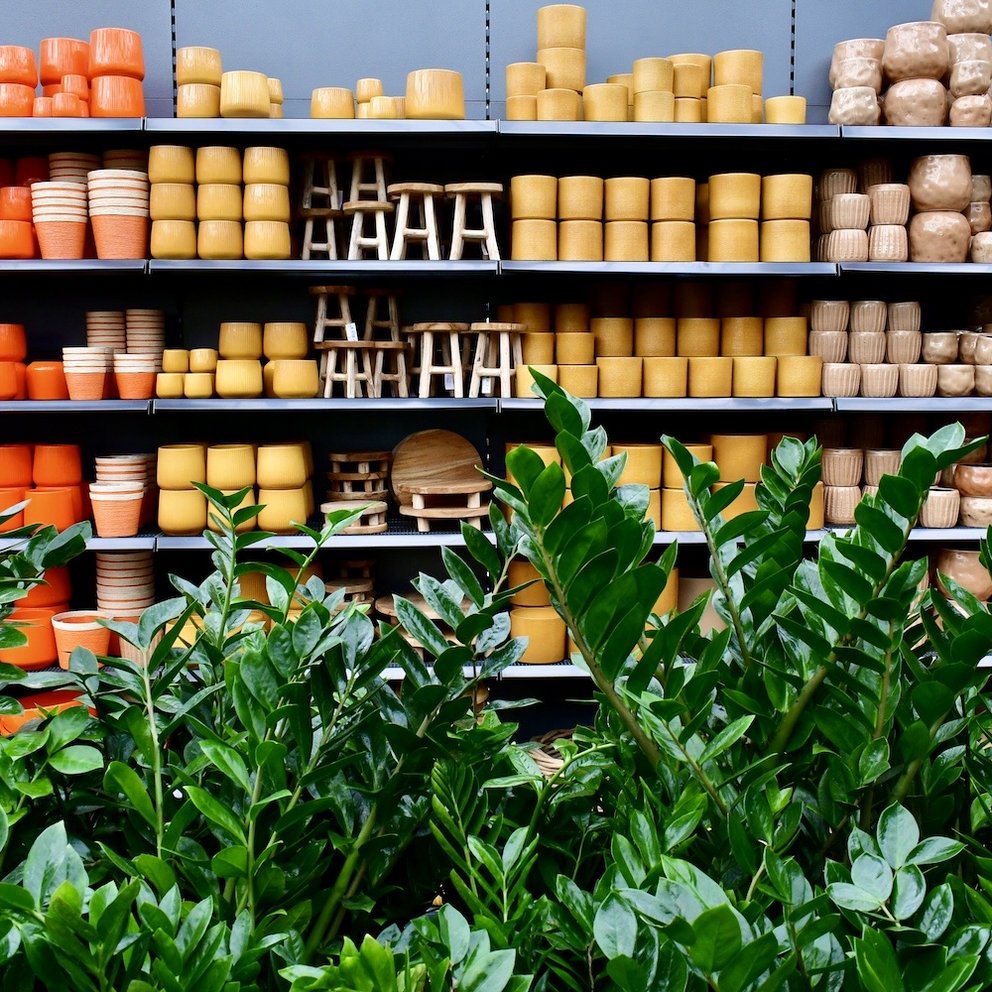 Übertöpfe bei Dinger’s Gartencenter