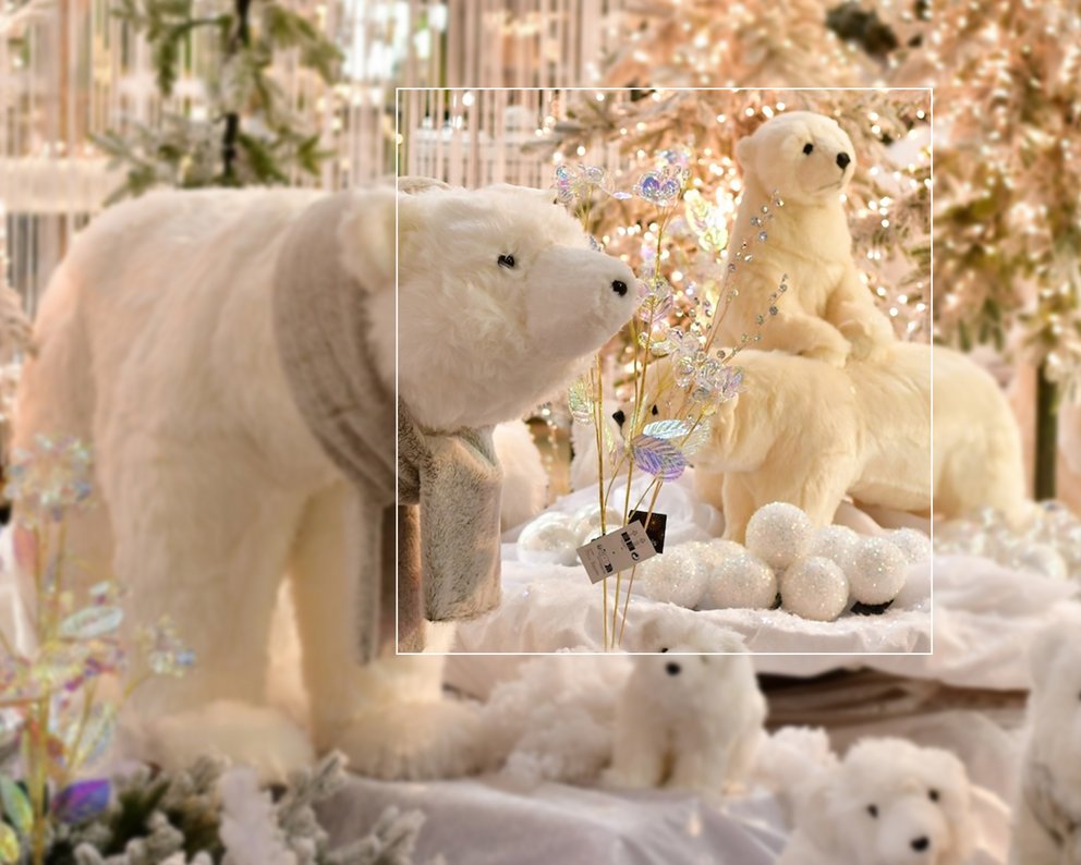 Große Eisbärlandschaft in Dinger’s Weihnachtsbazar