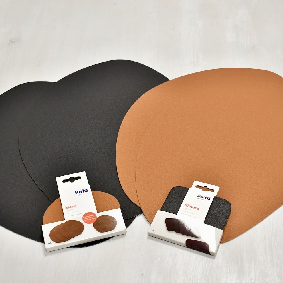 Tischsets und Untersetzer in Schwarz und braun