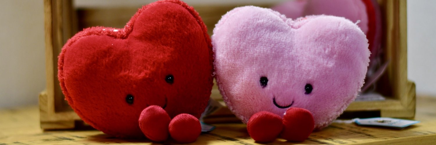 Jellycat Kuscheltiere zwei Herzen als Macarons in rot und rosa
