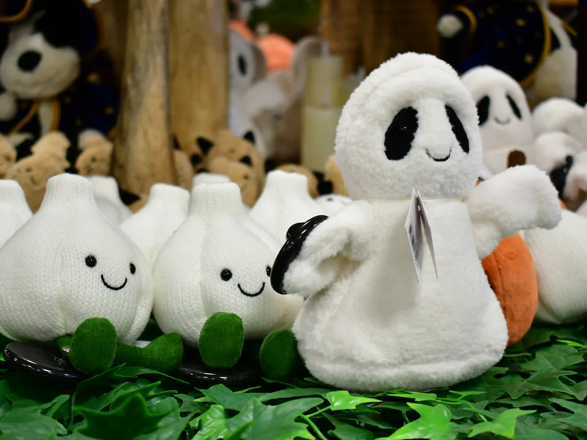 Kleines Gespenst und Knoblauch-Figuren von Jellycat